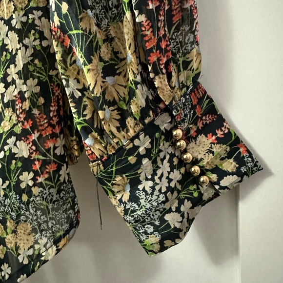 H&M mock neck patterned blouse - Picture 4 of 5